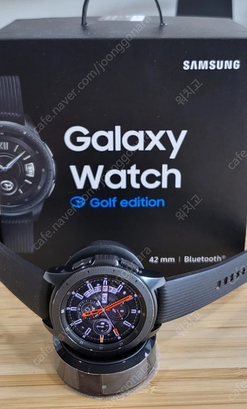 갤럭시워치 42mm 골프에디션 팝니다.