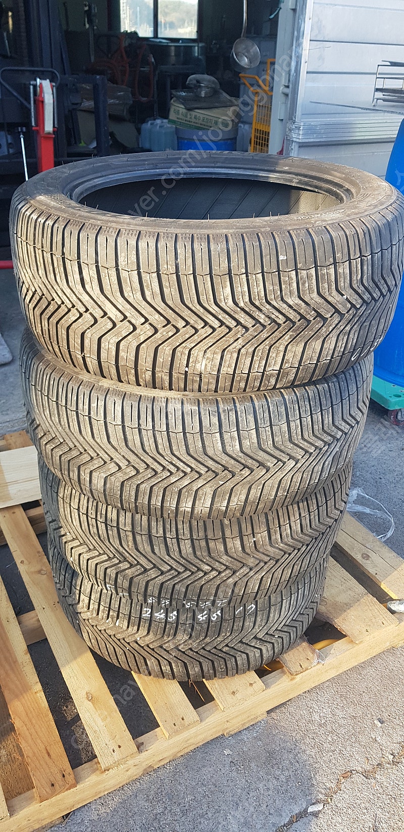 미쉐린 245 45 r17 4짝 19년도 생산 cross climate 타이어 크로스클라이밋+--1