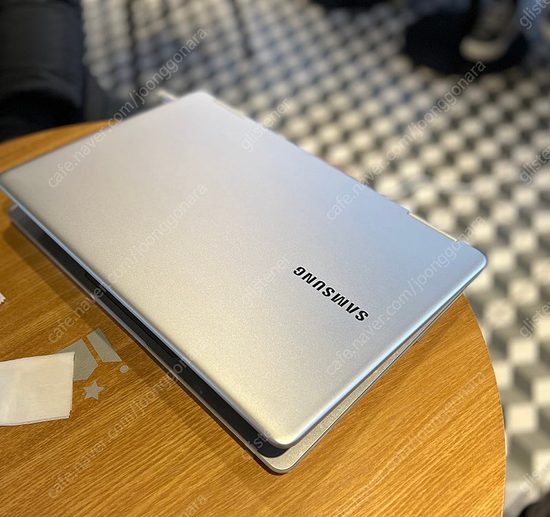 s급 삼성 노트북 pen-s nt 950qaa x716 급처합니다.