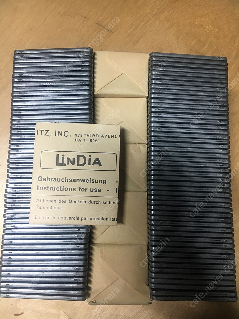 스위스 린디아 Lindia 유리 슬라이드 마운트 100--1