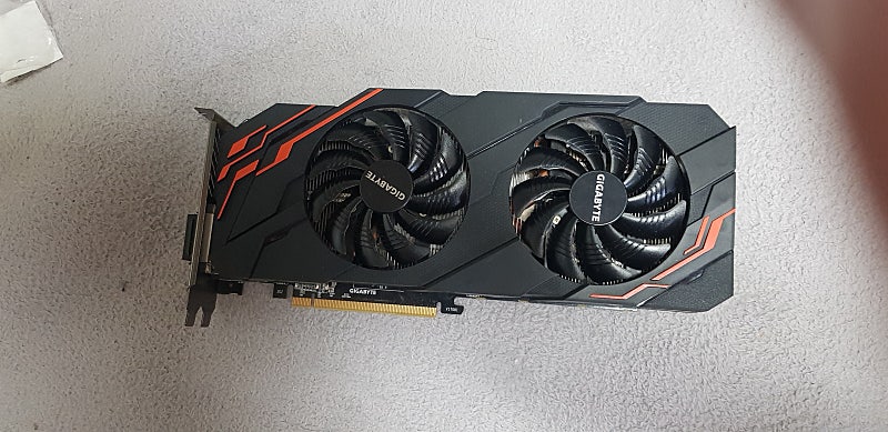 Rtx 2080super gtx1070 b450토마호크 이지스토어14tb b450m 박격포맥스