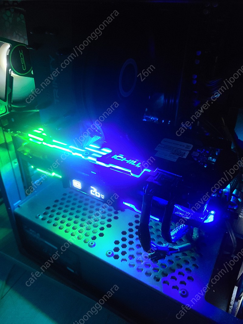 INNO3D RTX2080SUPER 판매합니다.