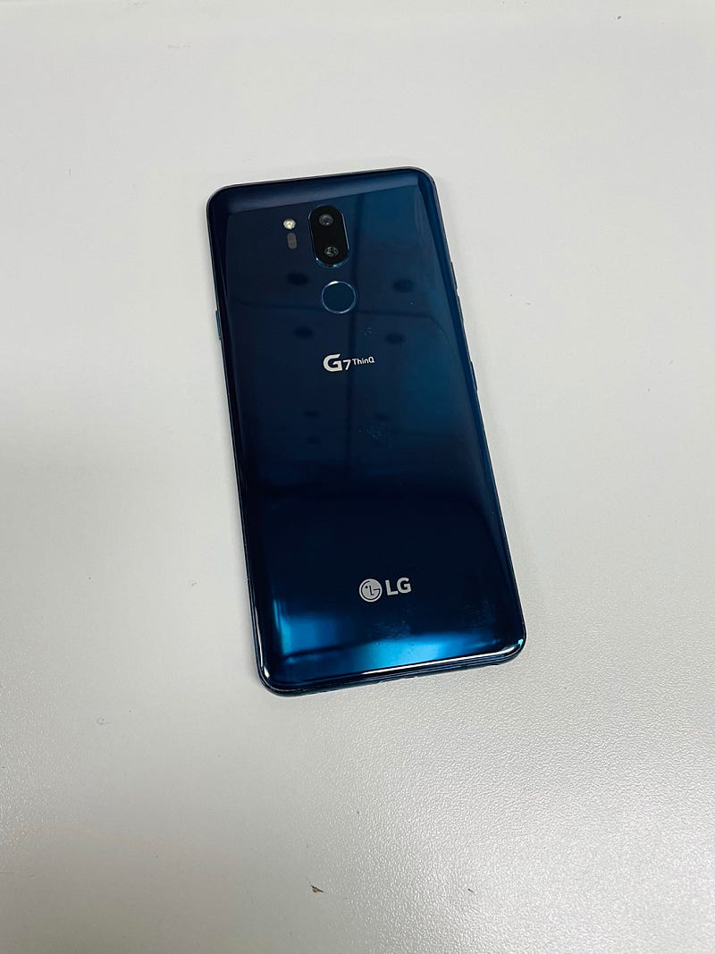 LG G7 64G 블루 무잔상 7만원 판매합니다