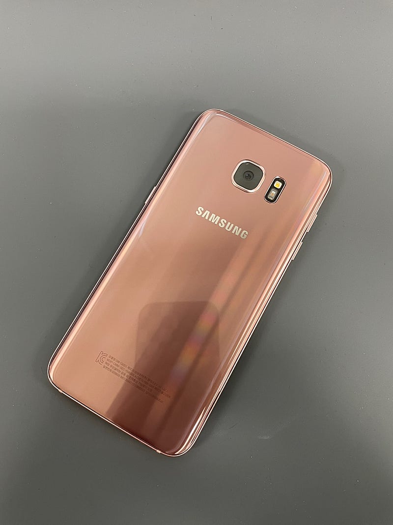 (SKT)갤럭시S7엣지 32기가 핑크 외관A급 QR체크용폰 7만원 판매