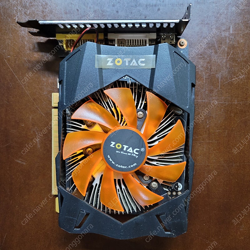 ZOTAC GTX750 1GB 128BIT DDR5 택포 5만5천원에 팝니다~