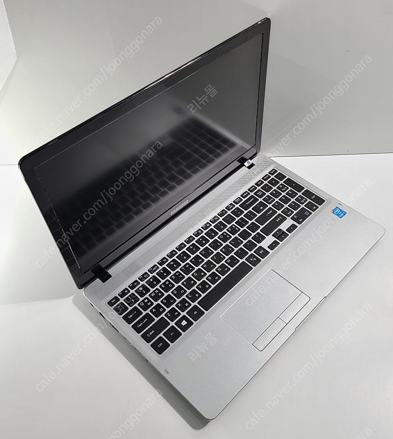 [판매]삼성전자 15인치 NT500R5Q-KD7S i7/8GB/128GB 중고노트북