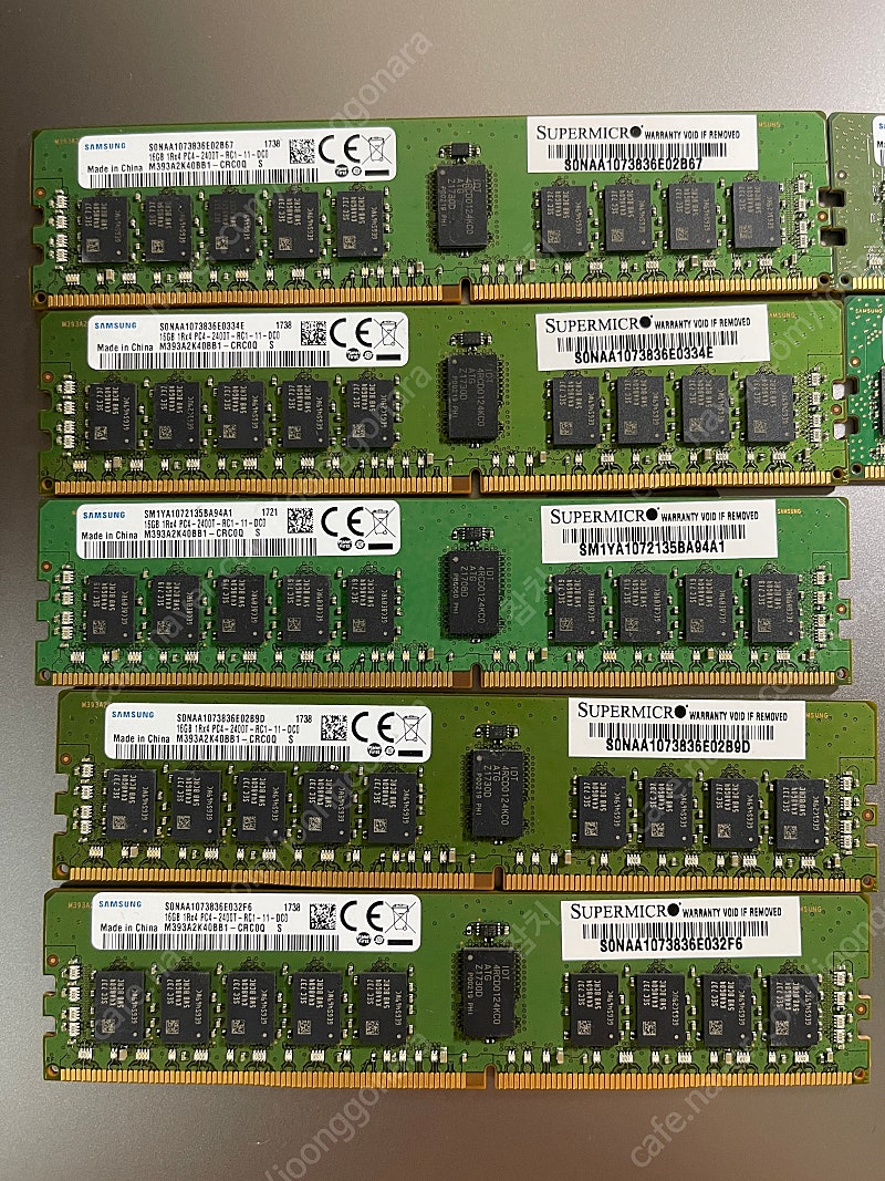 삼성 DDR4 RAM (데스크탑용 8GB , 서버용 16GB)
