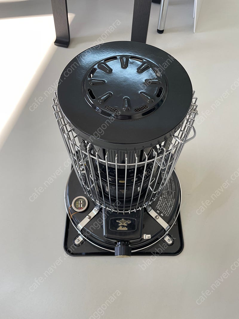 [가격인하]알라딘 석유 난로 신형 검정 BF3912