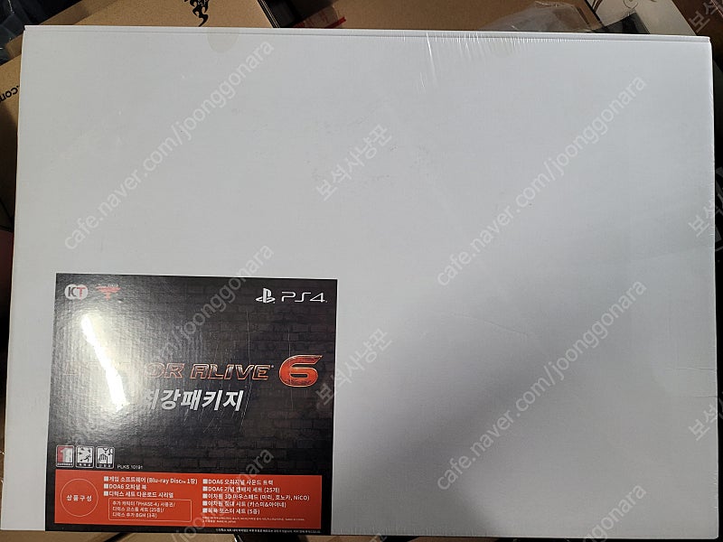 PS4 DOA6최강패키지(미개봉),그라비티 러쉬 한정판(미개봉), HORI 슬라임패드(개봉) 팝니다.(택배거래X)