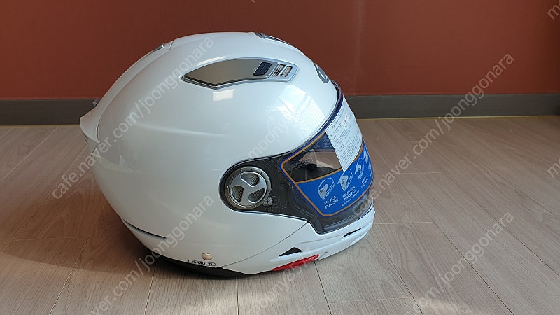 홍진크라운 오토바이 헬멧 모델명 is- multi. 크기57ㅡ61cm.L라지 중형 미사용 새상품 판매합니다