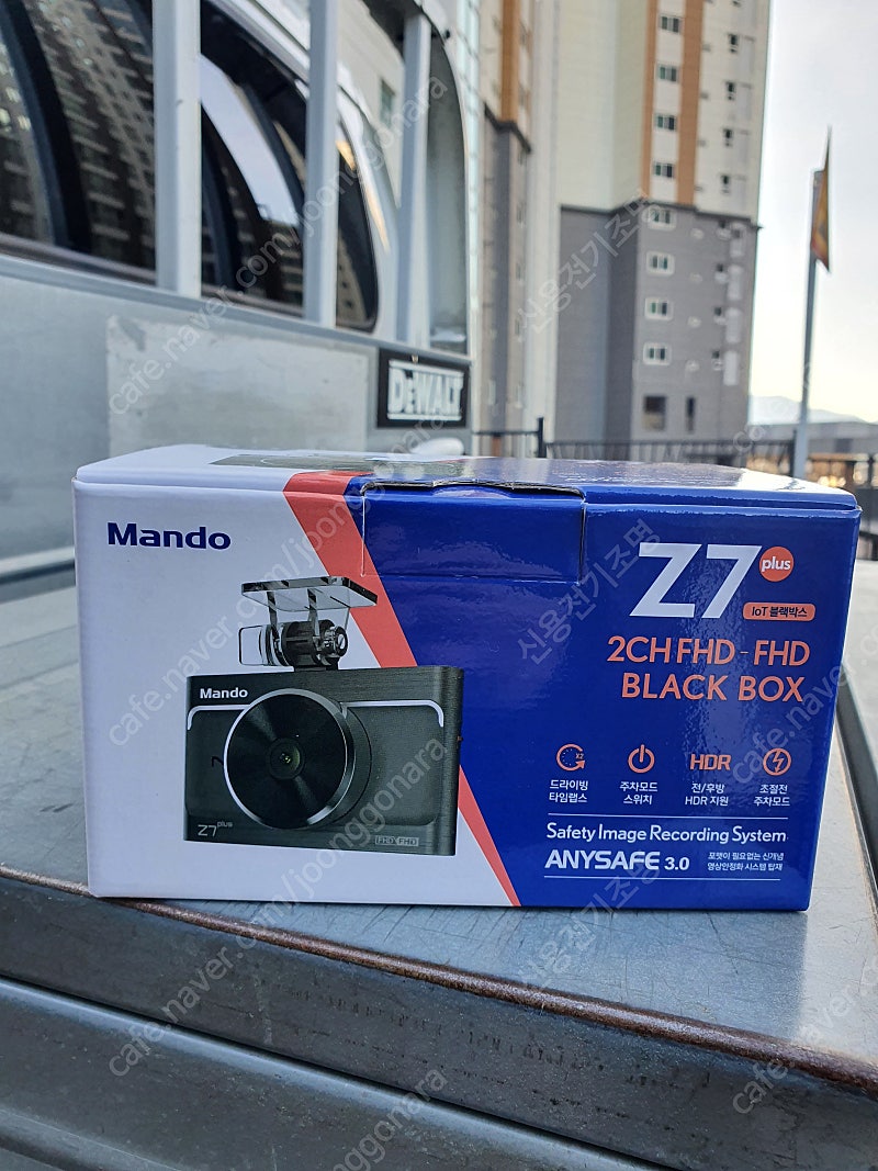 블랙박스 만도 z7+ 새상품 판매합니다.