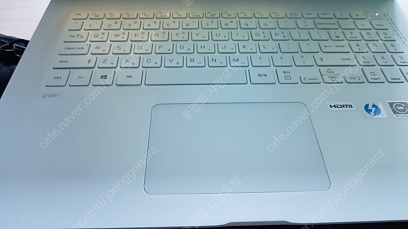 엘지그램 17인치(17ZD990 - VX 50K) 노트북, 99만원에 매각합니다.