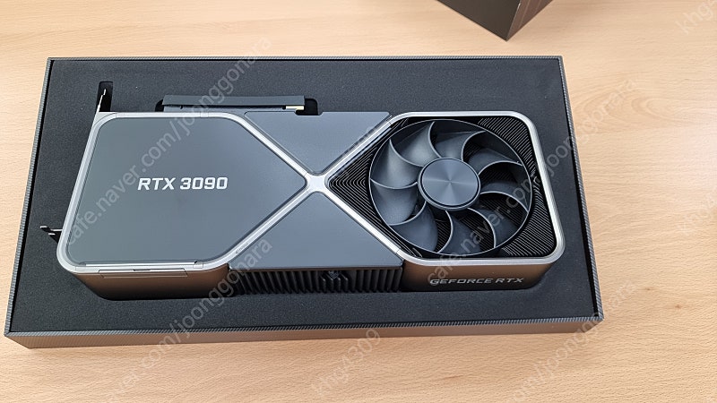 RTX 3090 Founders Edition (미사용 신품)