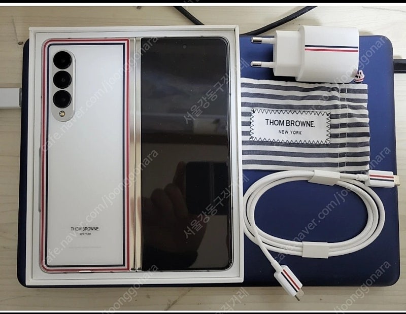 삼성 갤럭시 Z 폴드 3 톰브라운 에디션 휴대폰 단품
