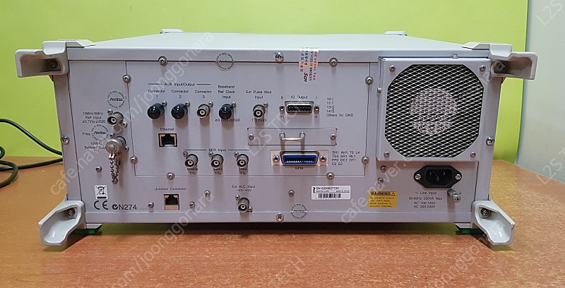 Anritsu MG3700A, 250 KHz to 3G...--6