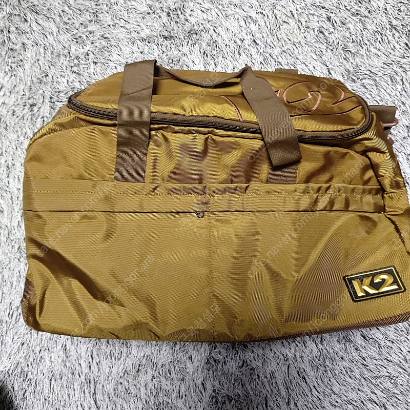 k2 겨자색 포켓 스포츠 가방