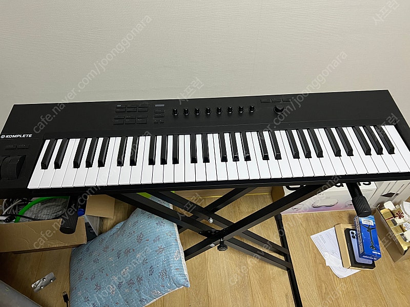 Ni Komplete A61 팝니다.