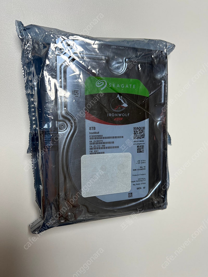 씨게이트 아이언울프 8TB_seagate ironwolf 8TB ST8000VN0022 미개봉 새제품_27만원