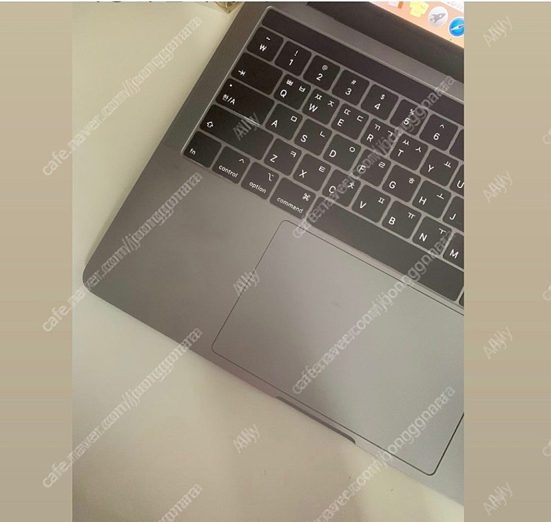 2020구매 맥북 프로 13인치 터치바 512g(2020년 03월 구매)