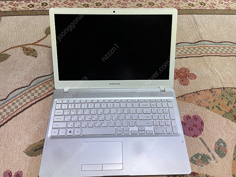 삼성 노트북/NT500R5P-ZD5S/IPS 패널 업글/I5-6200U/SSD 256GB/8GB메모리