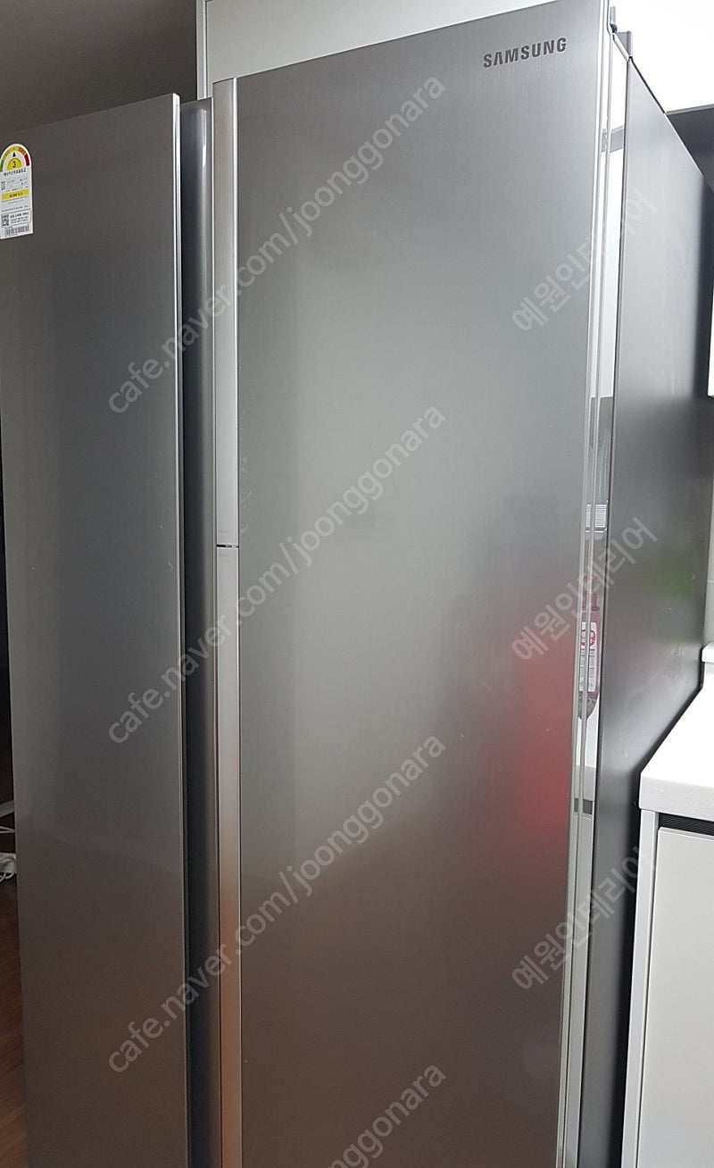 삼성 양문형 냉장고 팔아봅니다....