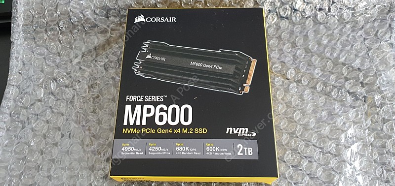 커세어 MP600 M.2 SSD 2TB 판매합니다.