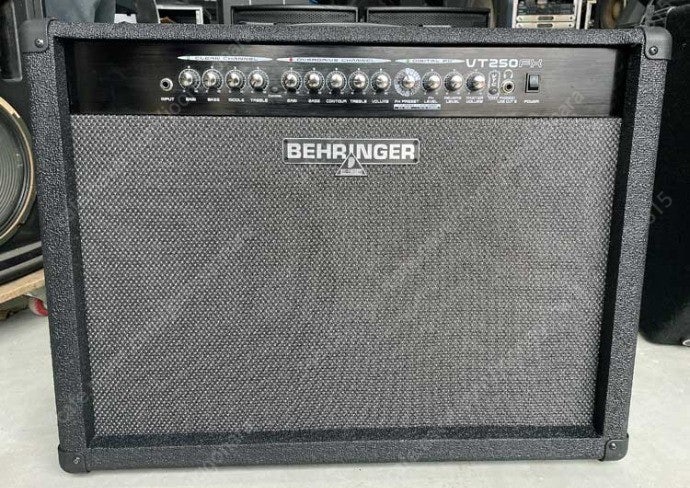 Behringer 일렉 기타 앰프 VT250FX , ﻿베이스 기타앰프 BXL3000A