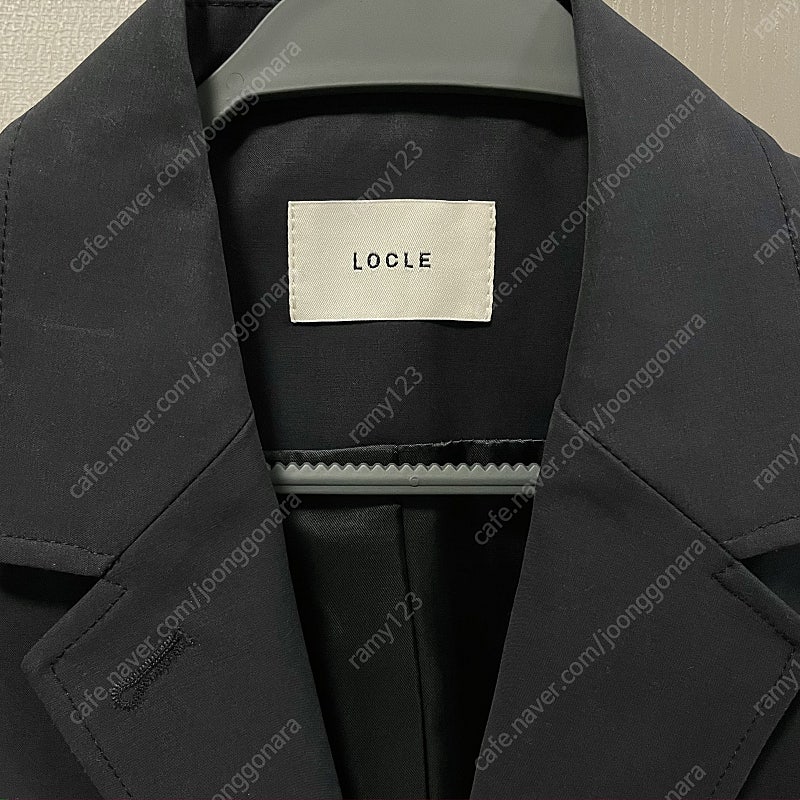 로우클래식 LOCLE 투버튼 블레이저 자켓 네이비--4