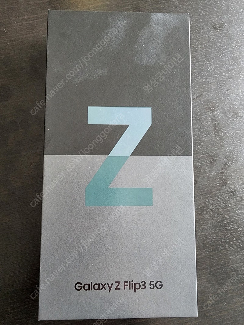 갤럭시 Z플립3 그린 256GB 판매 합니다