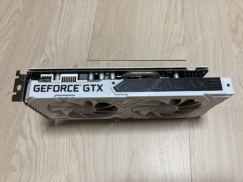 갤럭시 GTX1660 SUPER 판매합니다.