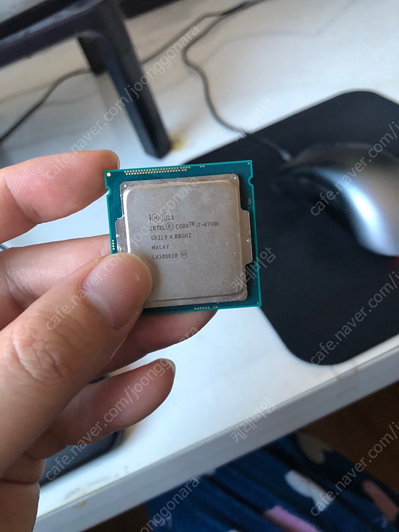 인텔 i7 4790k , 삼성 램 ddr3 4기가 1개 , 8기가 1개 , 메인보드- 애즈락 h81m dg4 판매합니다.