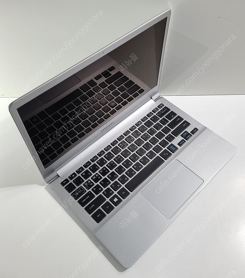 [판매]삼성전자 노트북9 metal NT900X3L-K58 중고노트북 13인치