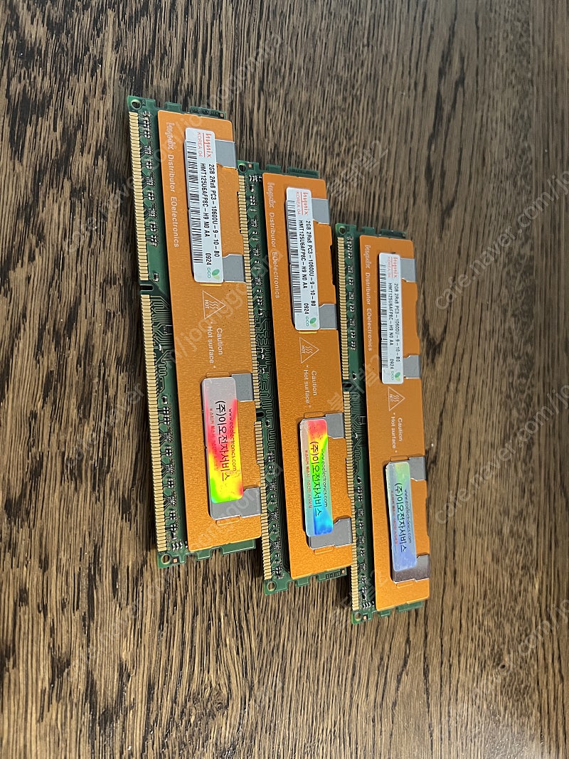 하이닉스 (방열판) DDR3 2GB RAM 10600 3개 일괄 4만원