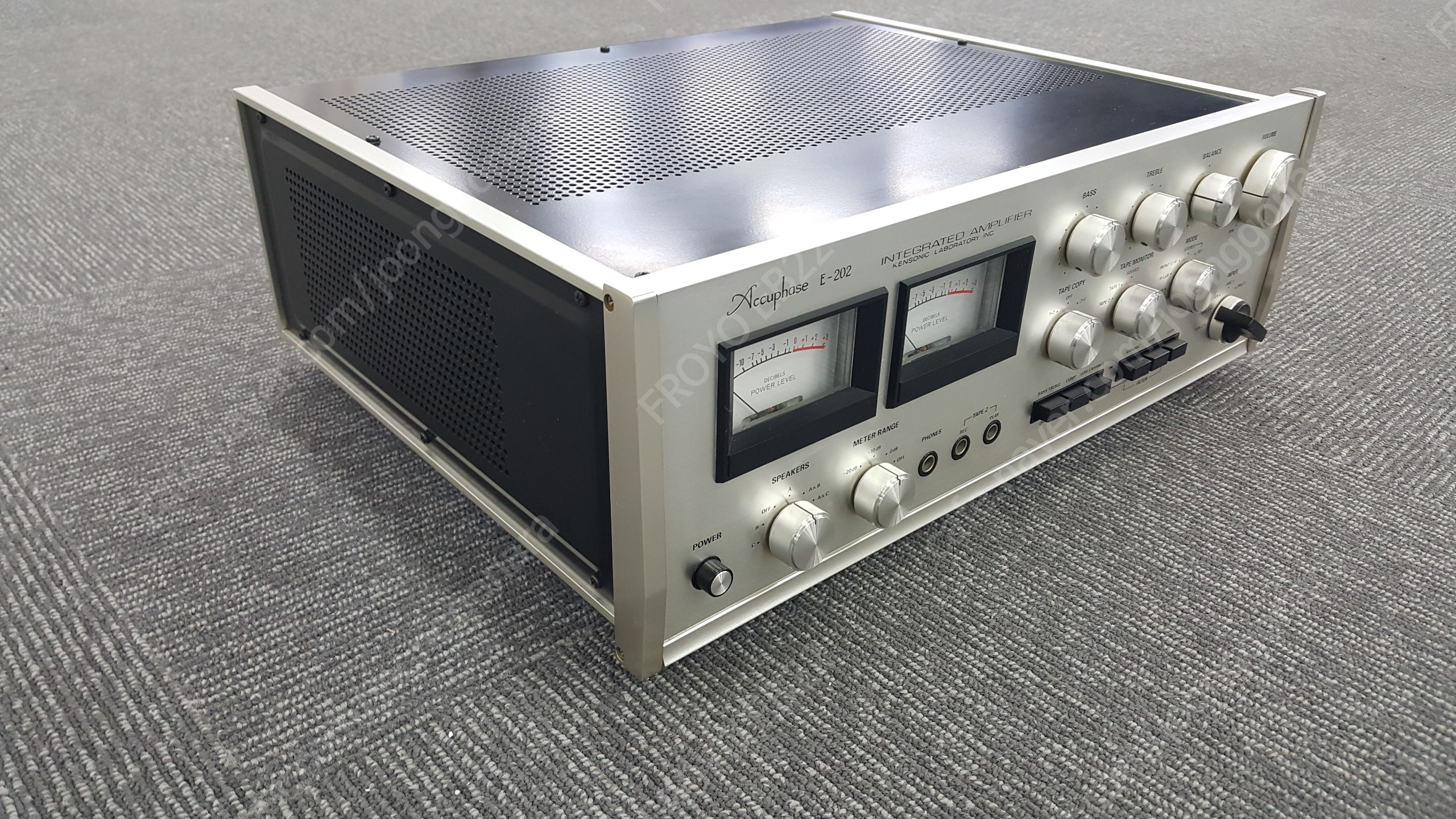 e-202-accuphase-e