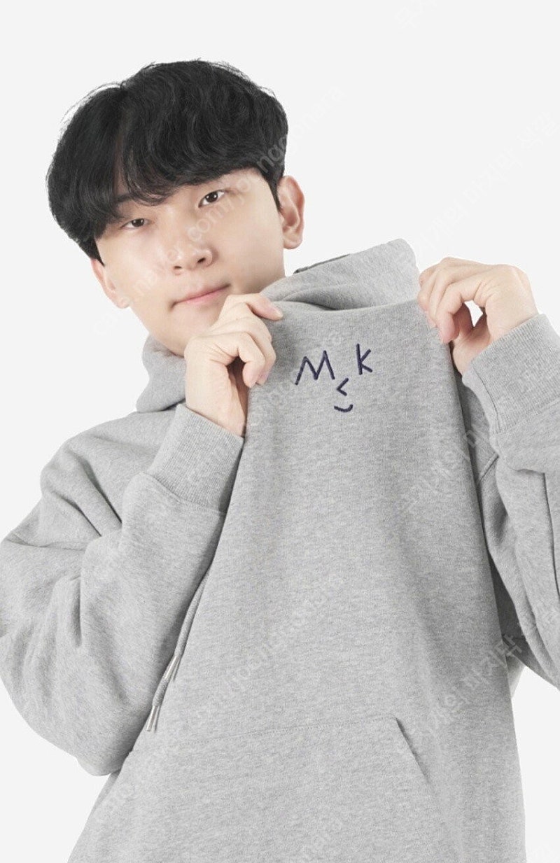 김민교 후드티 사요 ㅠㅠ--0