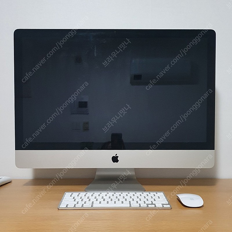 iMac 2010 mid 27인치 팝니다. (i5, SSD) + 매직 키보드 & 매직 마우스 1세대