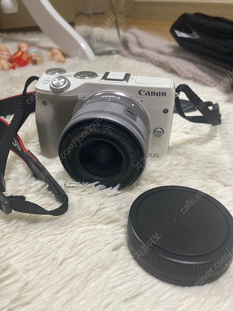 캐논 미러리스 EOS M3카메라팝니다.