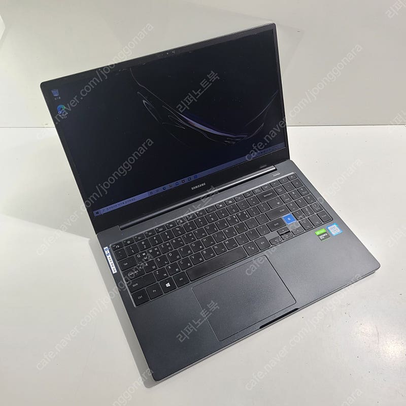 [판매]삼성전자 노트북7 Force NT760XBE-X58 15인치 중고노트북