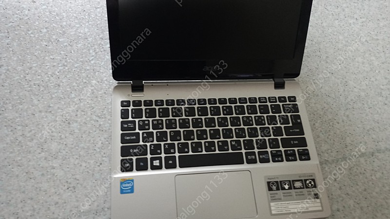 acer 노트북 aspire E 11 E3-111-C4MR 12인치 부품용으로팝니다