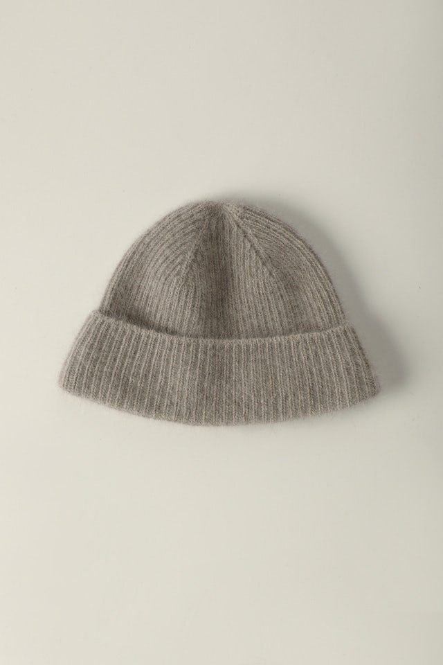 낫띵리튼 비니 nothing written cloud beanie (sand) 구해요