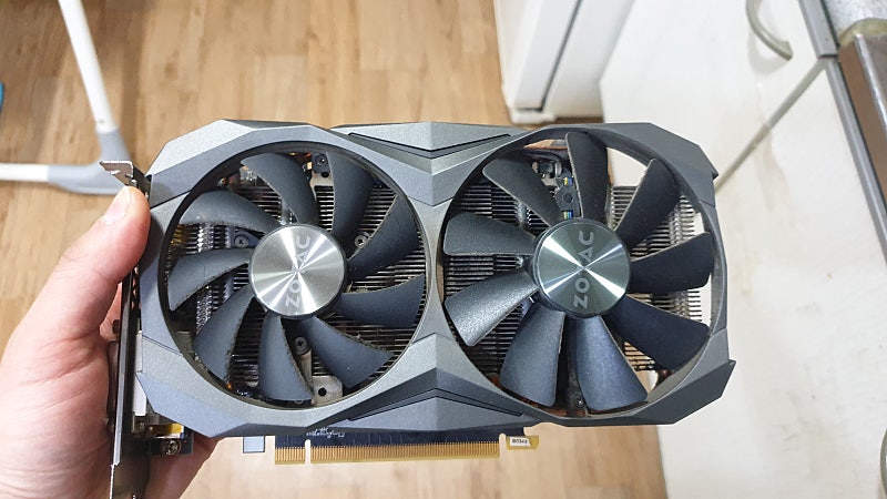 조텍GTX1080 팝니다