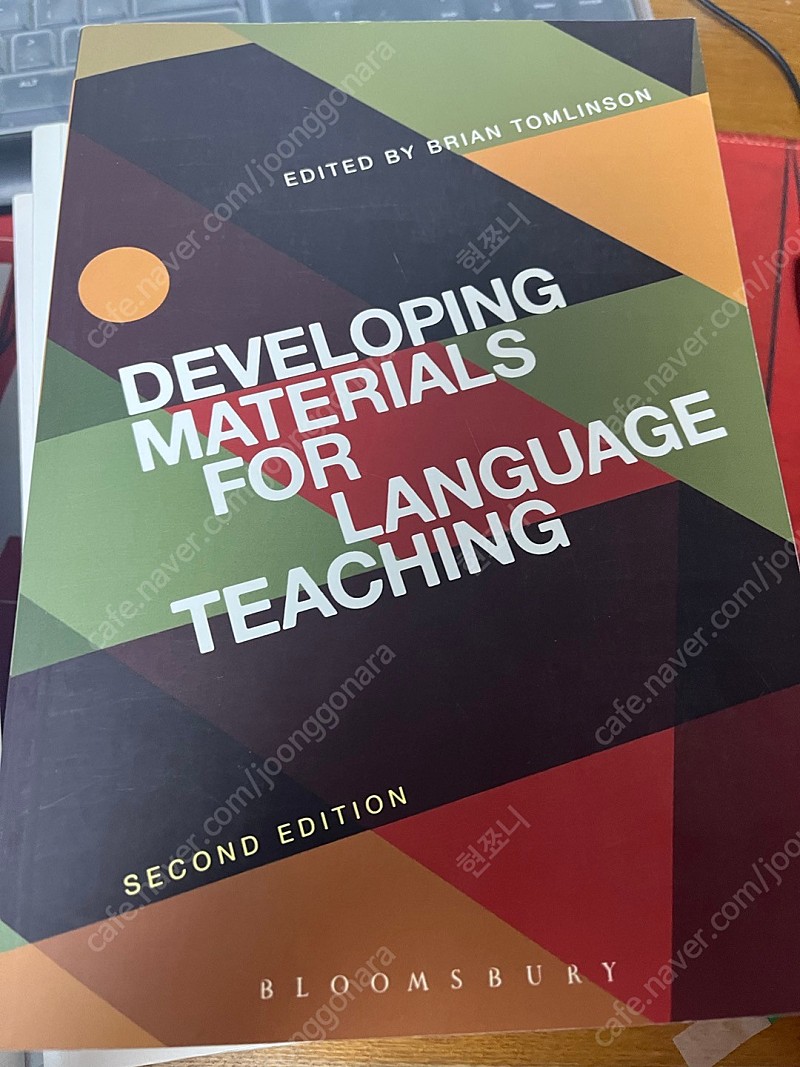 Developing materials for language teaching