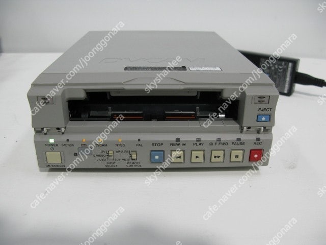 SONY DSR-11