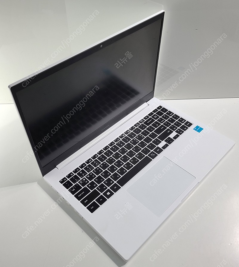 [판매]삼성전자 노트북 플러스2 NT550XDA-K14AW 15인치 중고노트북