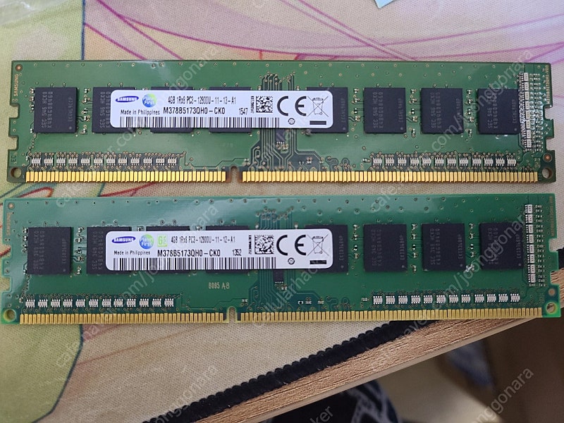 PC용 DDR3 PC3-12800U 4GB 2개 일괄로 팝니다.