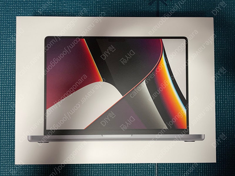 Macbook m1-pro 14” 고급형(AppleCare+ 포함) 판매합니다.(가격내림 290만원)