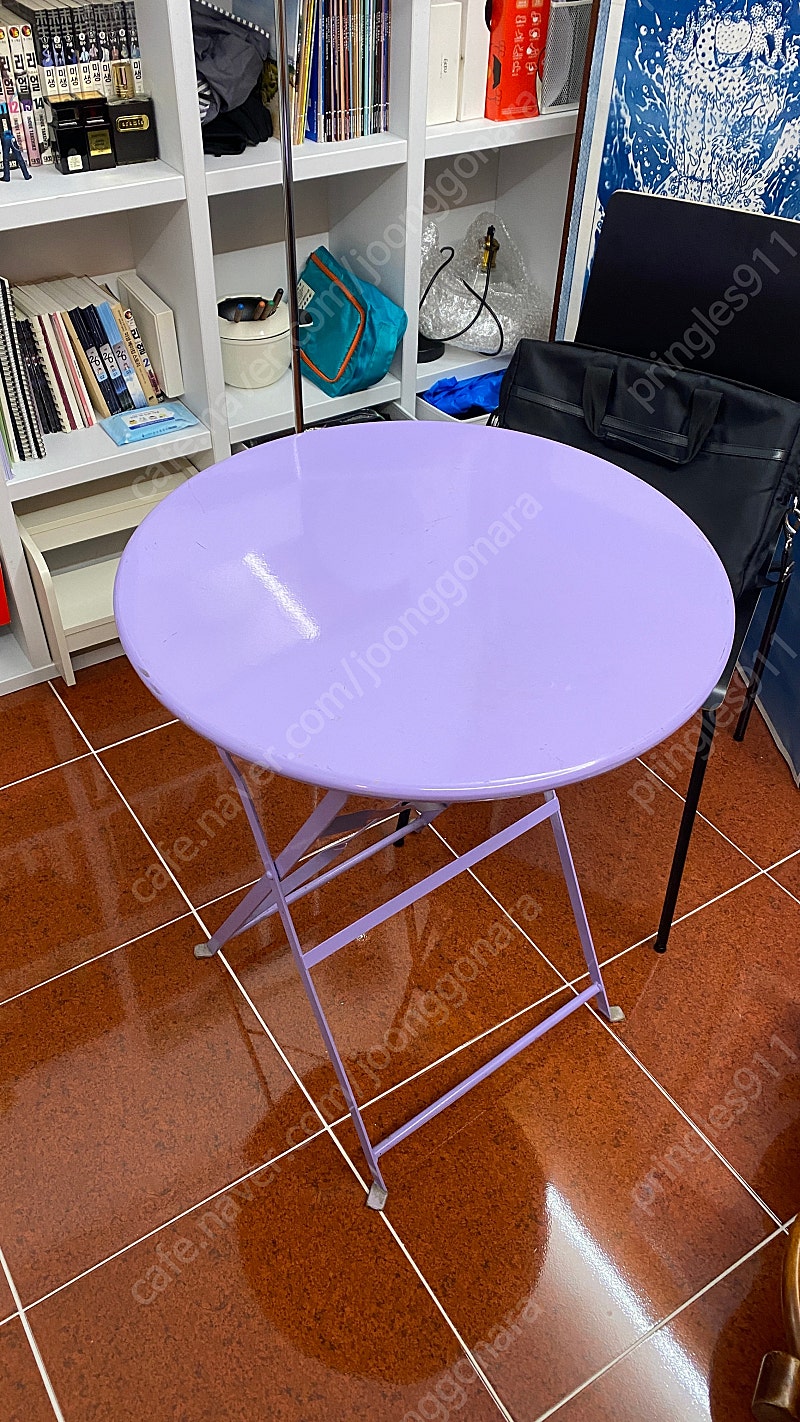 보라색 티 테이블 (원형테이블, 의자2개 )