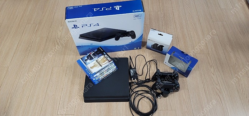 ps4 슬림500 팝니다