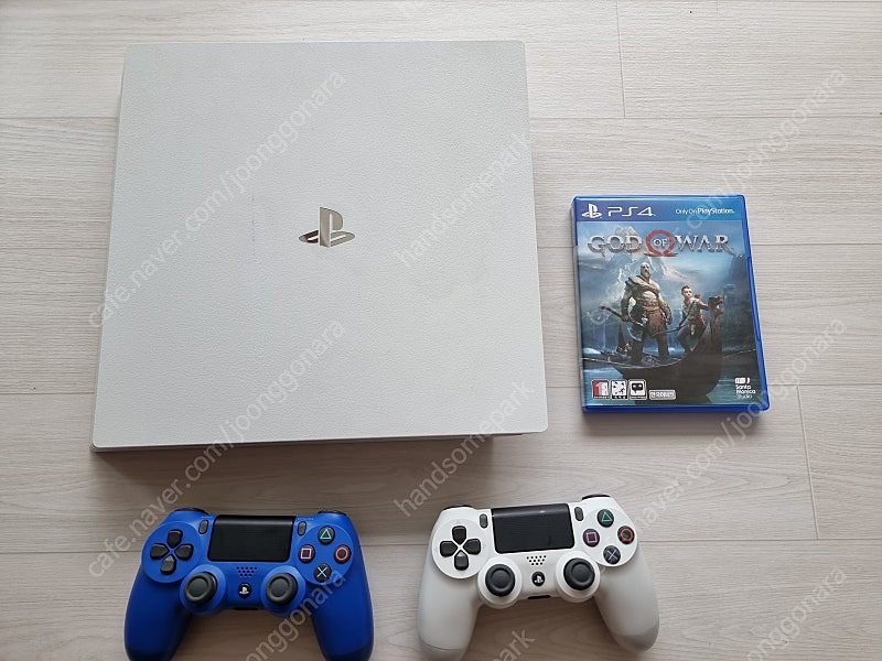 (ps4 pro, 플스4 프로) 화이트 팝니다.