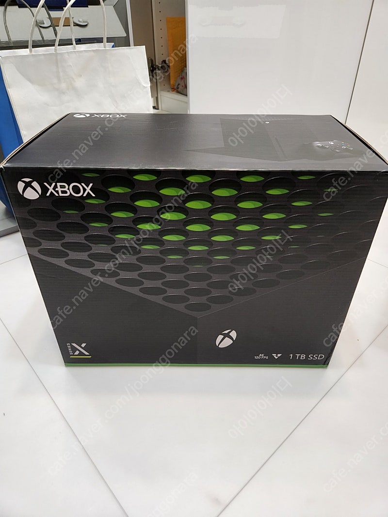 Xbox 시리즈X 팝니다(엑시엑) 68만